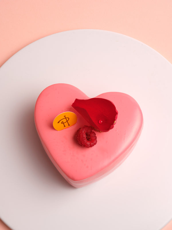 [BUNDLE] Pierre Hermé Paris Heart Cheesecake + Blooms & Blossoms Bouquet Bundle