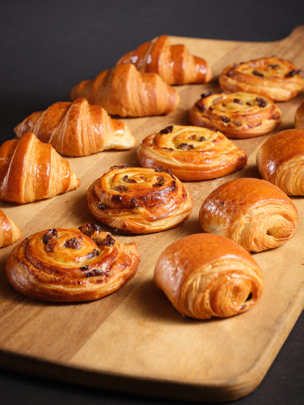 Mixi mini croissants and pains au chocolat (6+6)