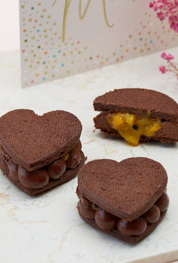 Valentine's Choco Passion Heart Sablé Sandwich