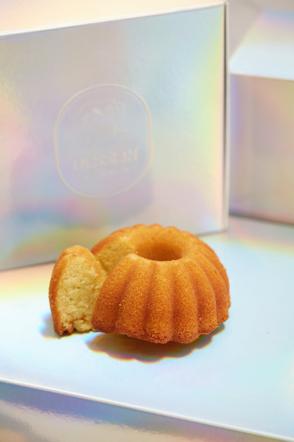 Freshly Baked Vanilla Pound Cake