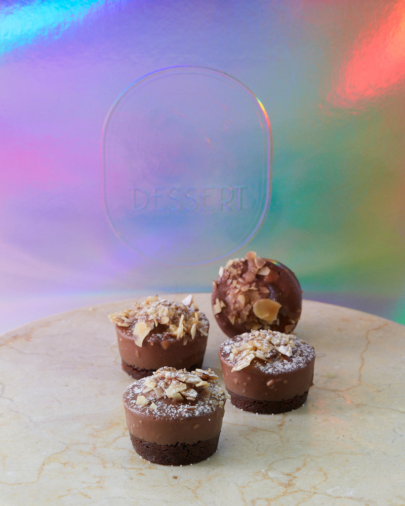 Passion Valrhona Choco Lune Cakes