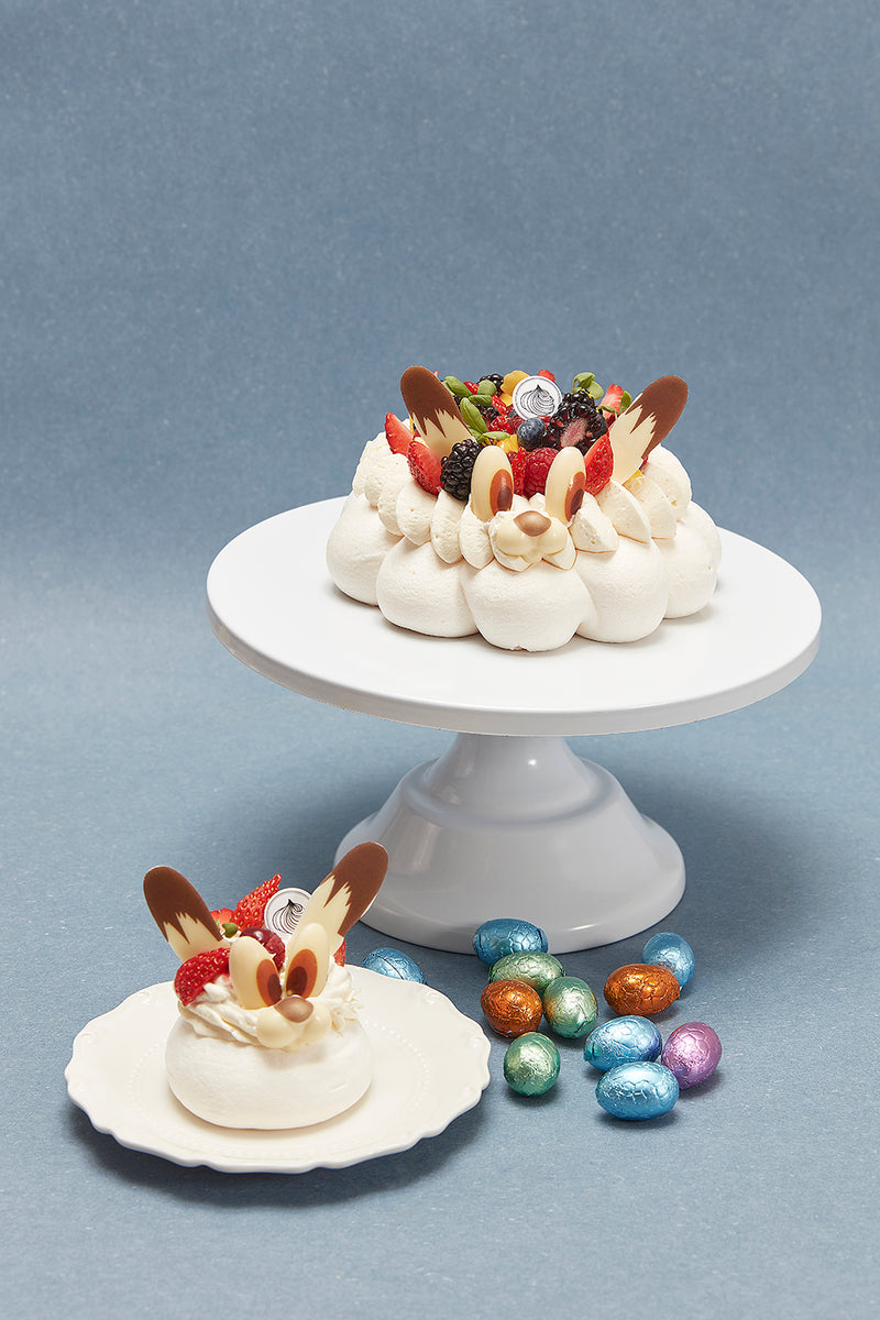 2023 Easter Pavlova